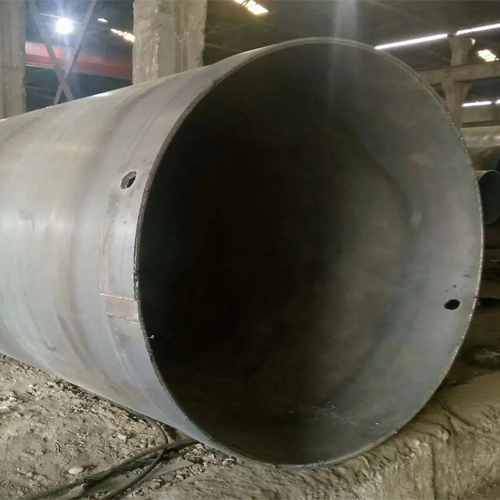 选择雅安钢护筒的材质时，主要考虑哪些因素